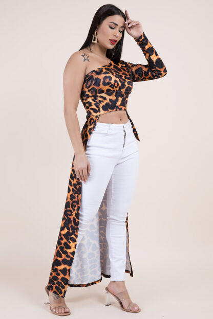 Confident Leopard Top - Image 3