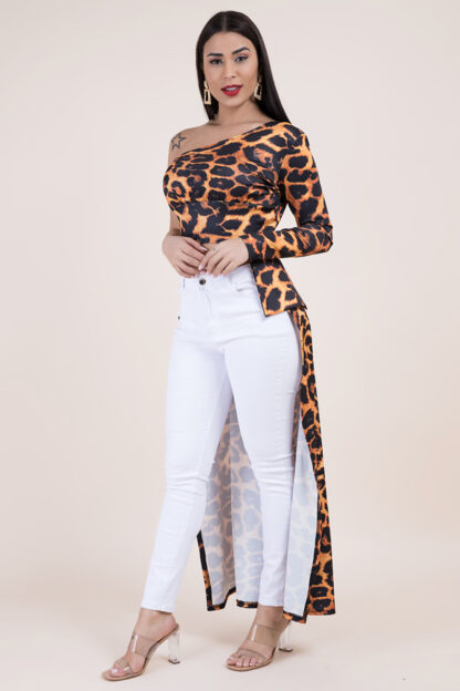 Confident Leopard Top - Image 4