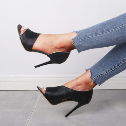 Fancy Toes Everyday Heels - Image 4