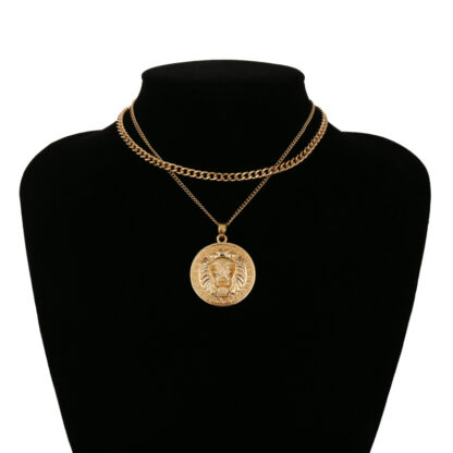 London Lion Necklace - Image 2