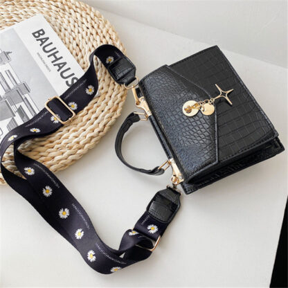 Anderson Purse - Image 4