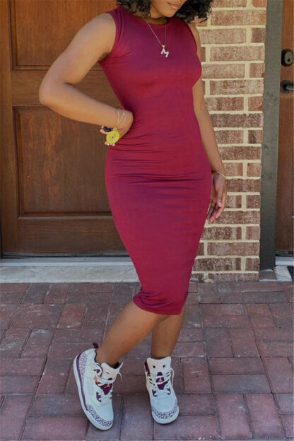 Simple Stretch Midi Dress - Image 3
