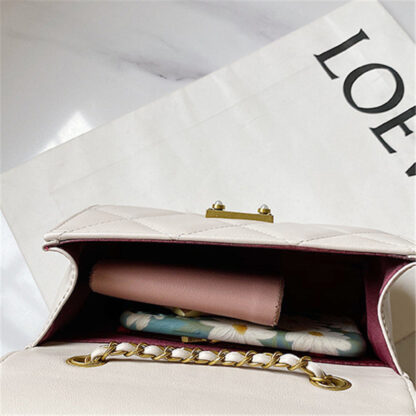 Chevy Dime Purse - Image 5