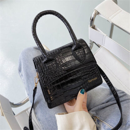 Tumi Purse - Image 7