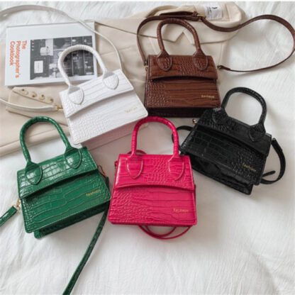 Tumi Purse - Image 9