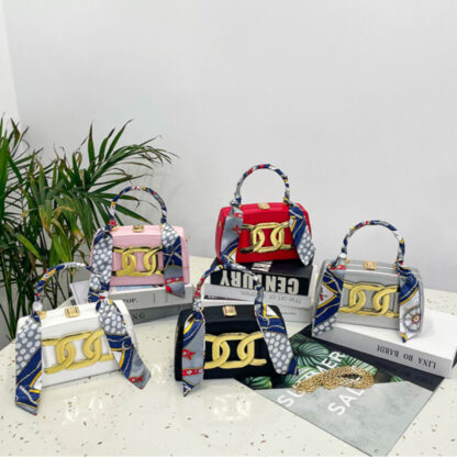Kim Fashion Purse - Image 28